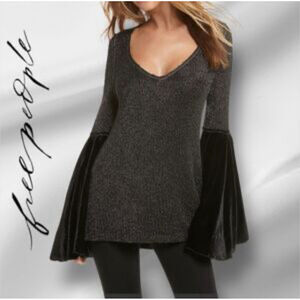 Free people Celestial Velvet Bell Sleeve size M Whimsygoth Tunic top Retail $198